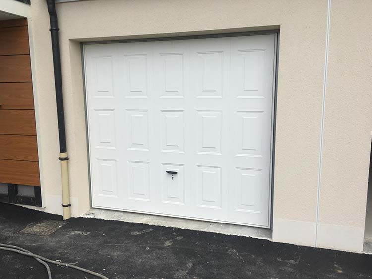 Porte de garage Fleury-les-Aubrais