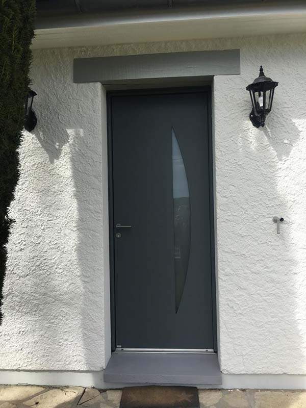 Porte en métal Neuville-aux-Bois
