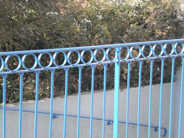 Menuiserie métallique professionnelle Neuville-aux-Bois
